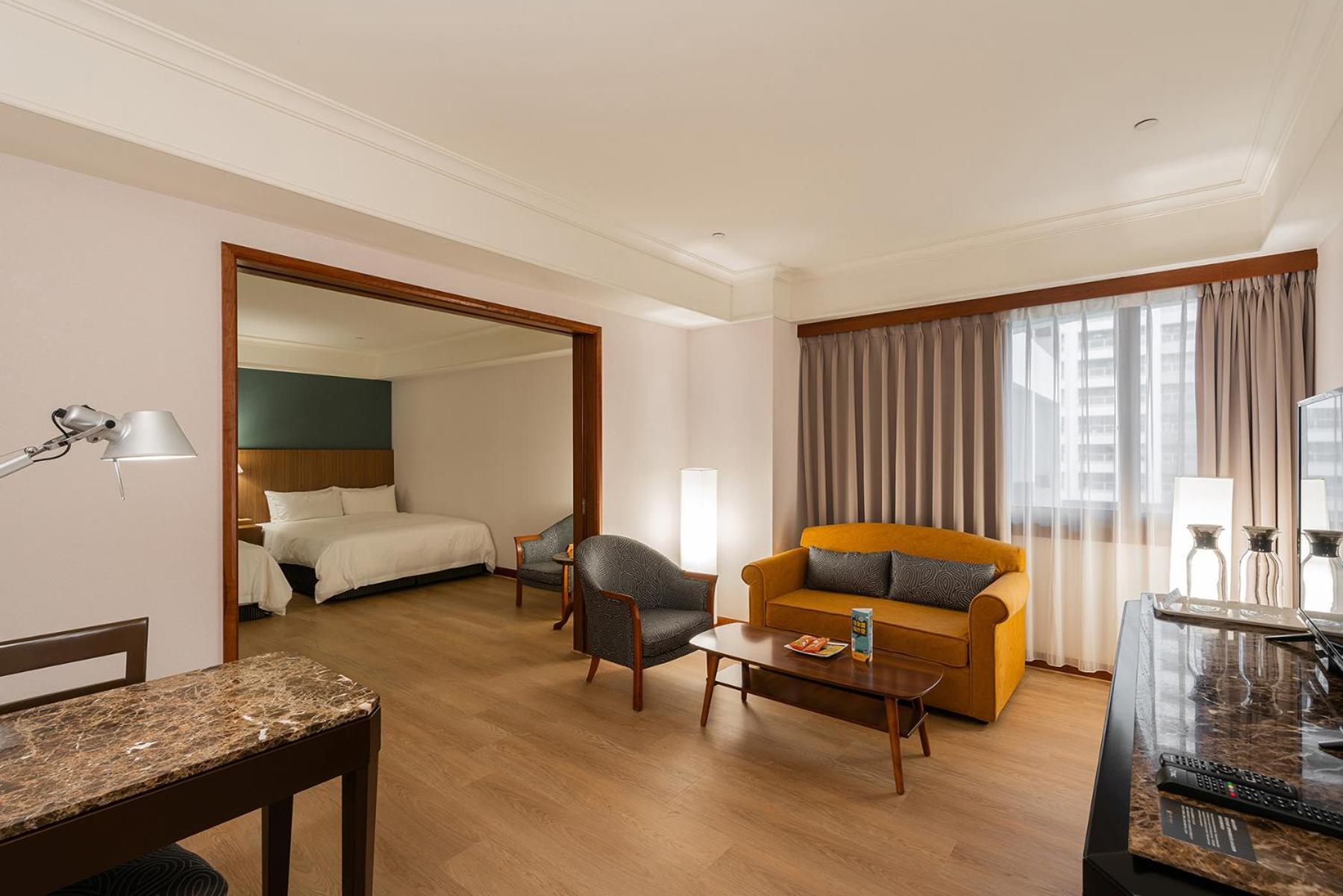 Hotel National Тайчжун Екстер'єр фото