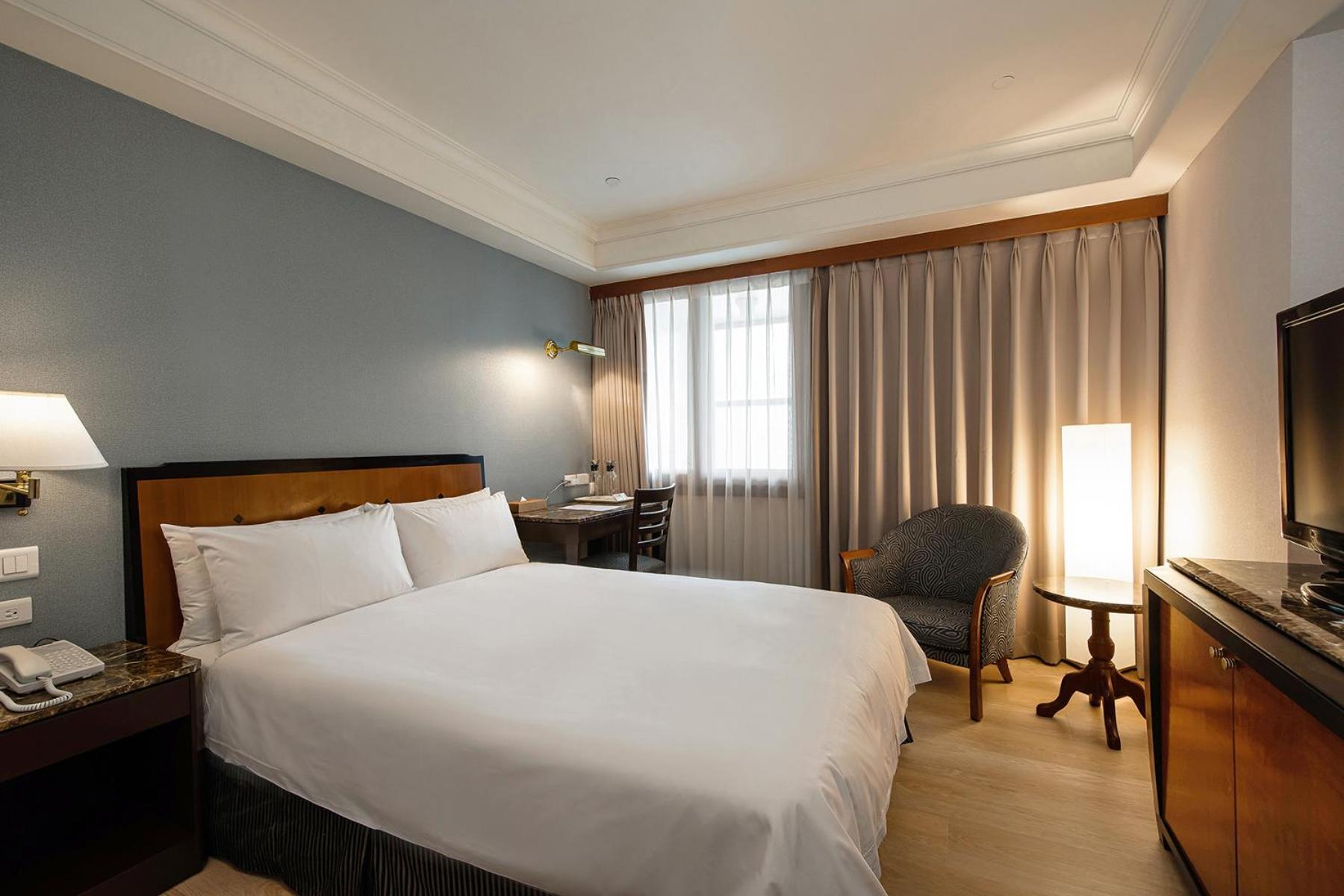 Hotel National Тайчжун Екстер'єр фото