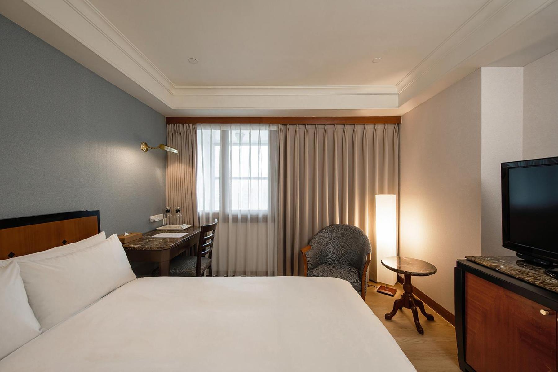 Hotel National Тайчжун Екстер'єр фото