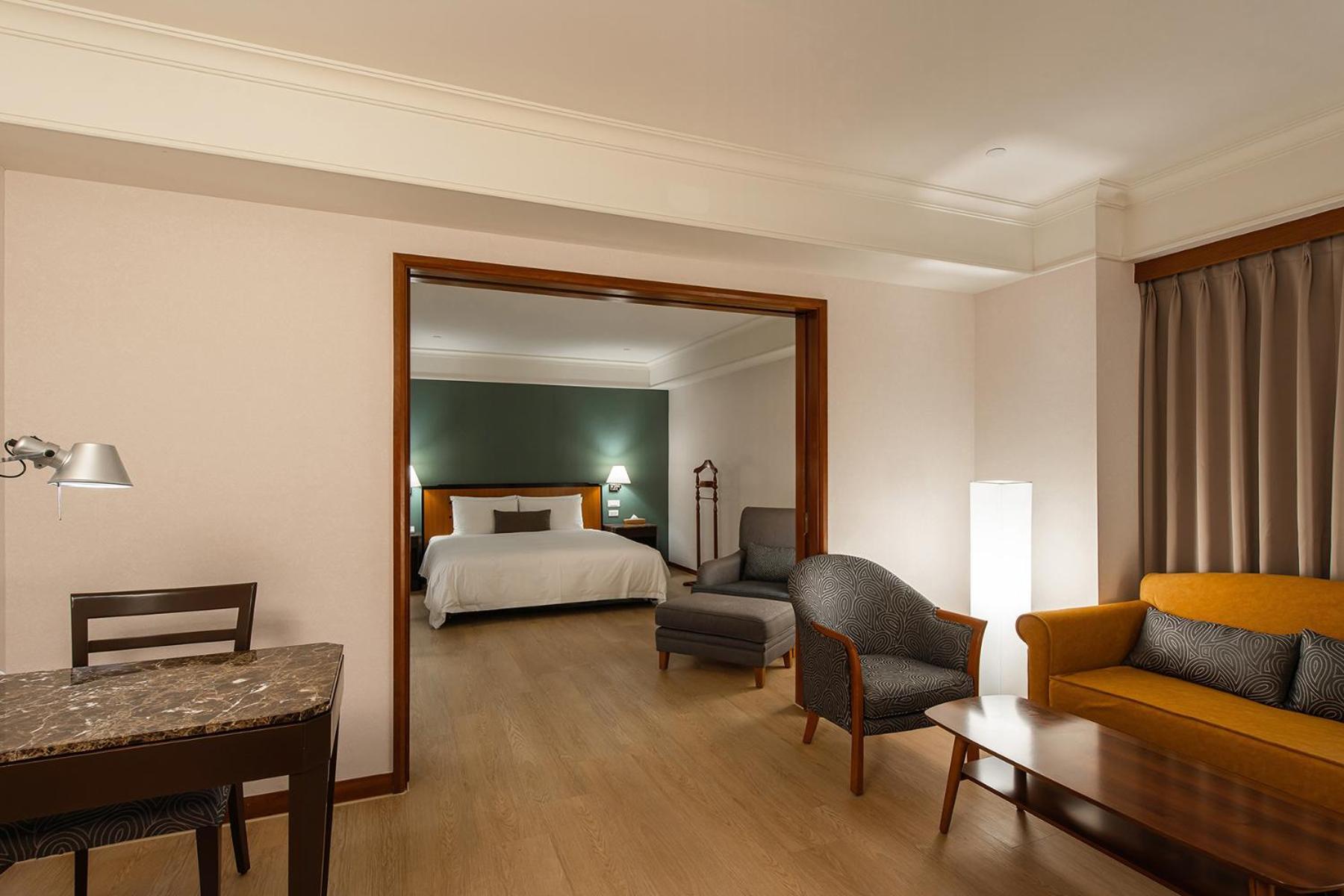 Hotel National Тайчжун Екстер'єр фото