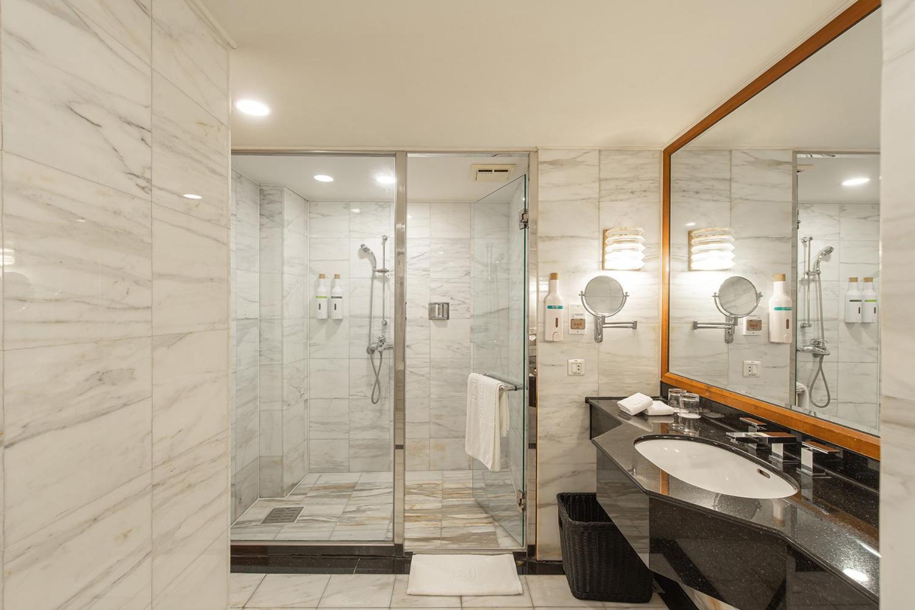 Hotel National Тайчжун Екстер'єр фото