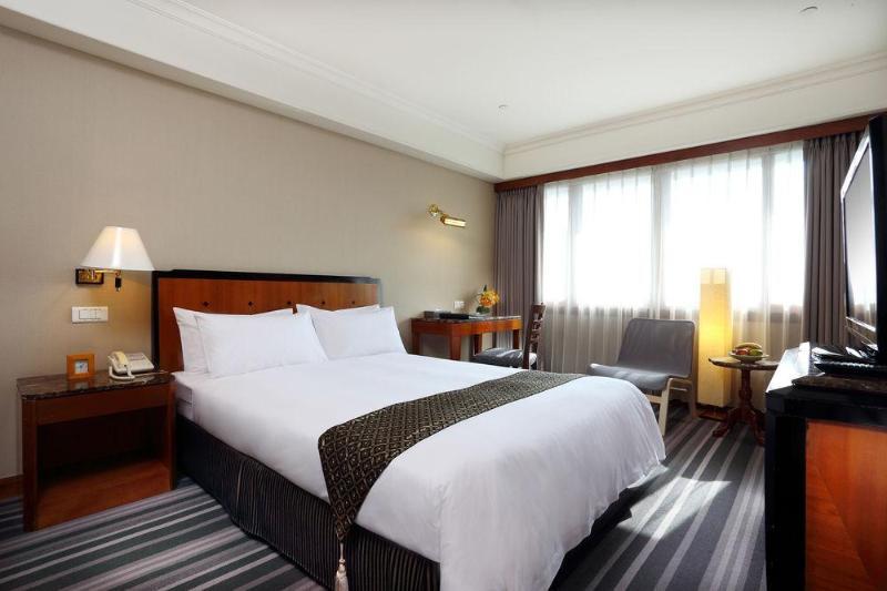 Hotel National Тайчжун Екстер'єр фото